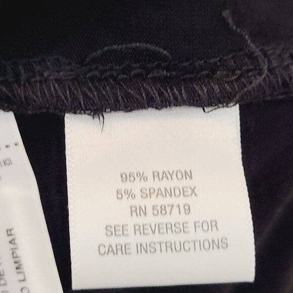 Flutter & Kick NWT Maternity Long Sleeve Dress Black Size L - Picture 9 of 9